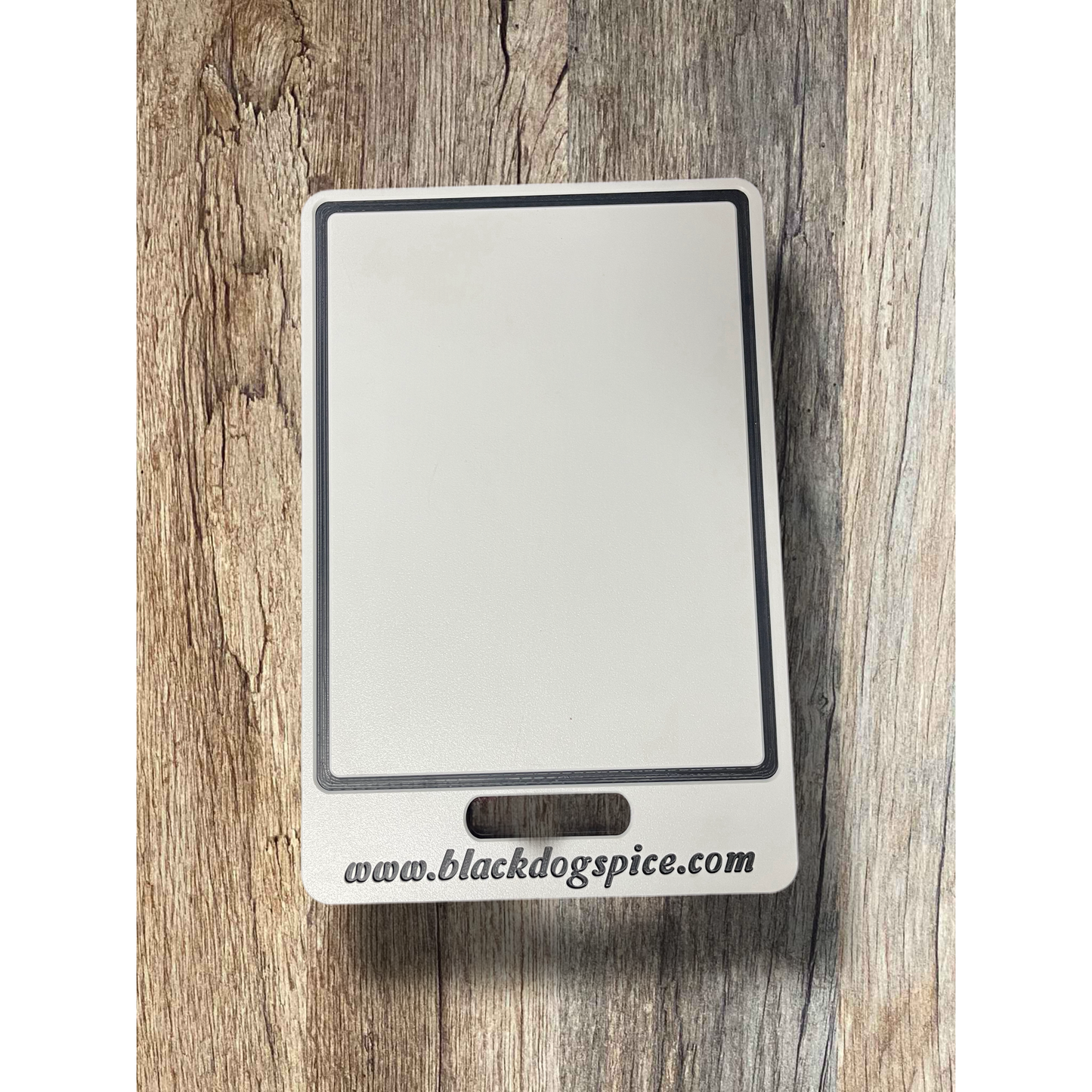 Black Dog Spice Cutting Board